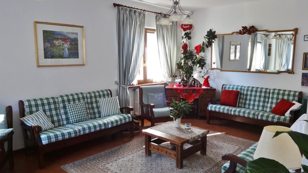 Hotel Piccolo Mondo บอร์มิโอ ภายนอก รูปภาพ