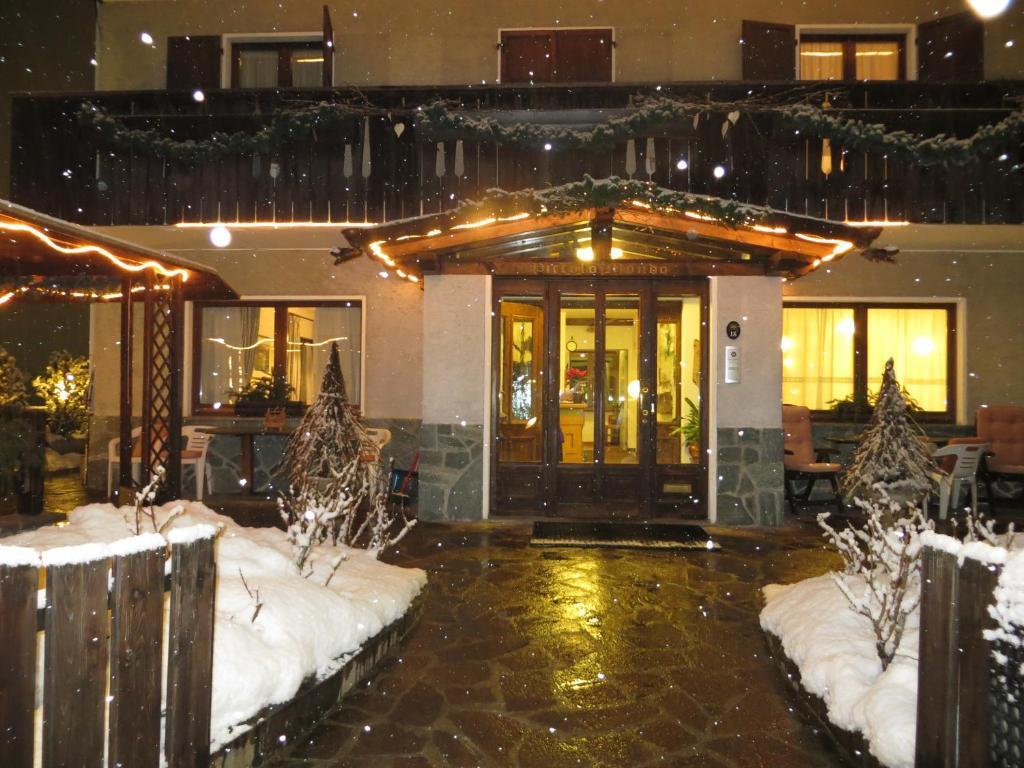 Hotel Piccolo Mondo บอร์มิโอ ภายนอก รูปภาพ