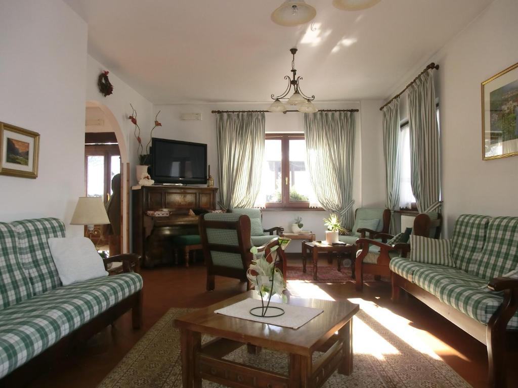 Hotel Piccolo Mondo บอร์มิโอ ภายนอก รูปภาพ