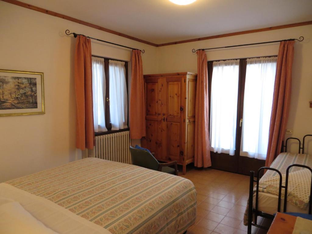 Hotel Piccolo Mondo บอร์มิโอ ห้อง รูปภาพ
