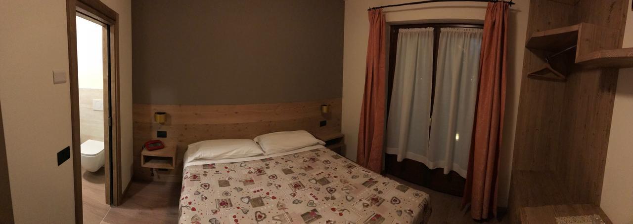 Hotel Piccolo Mondo บอร์มิโอ ภายนอก รูปภาพ